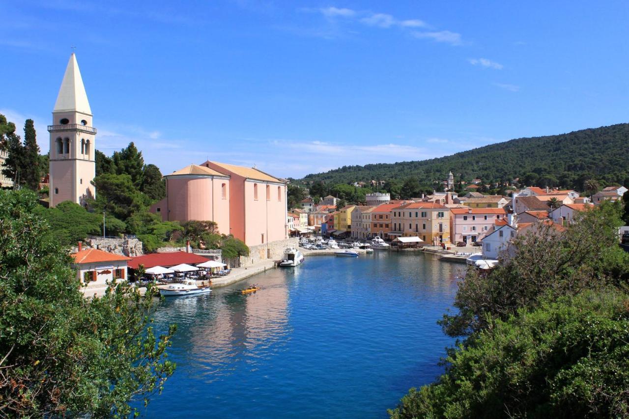 Apartments By The Sea Veli Losinj, Losinj - 8031 外观 照片
