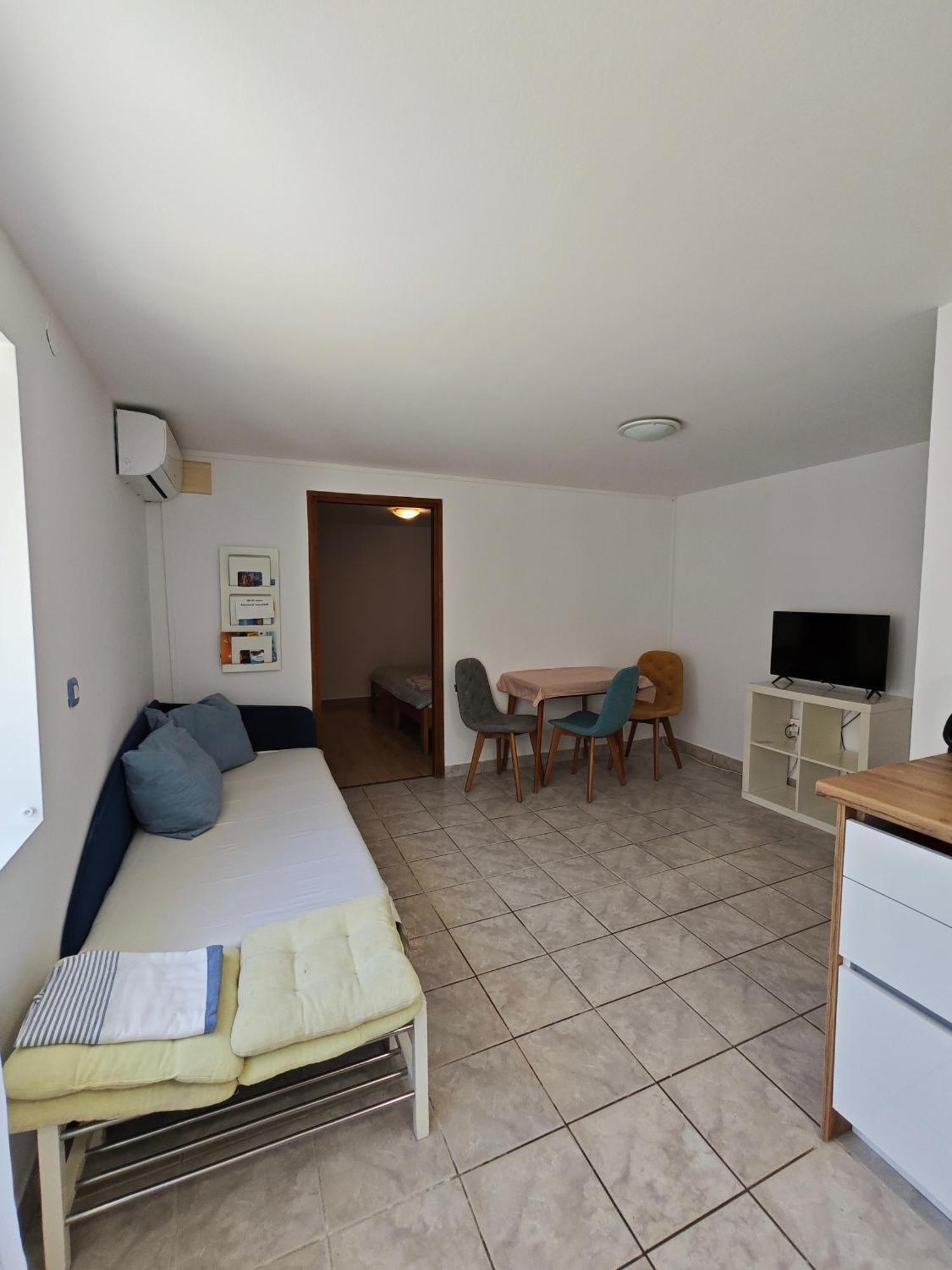 Apartments By The Sea Veli Losinj, Losinj - 8031 客房 照片